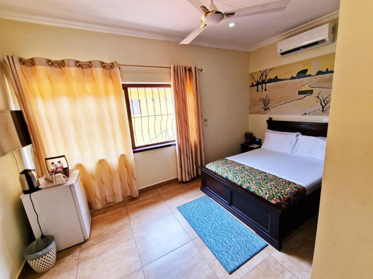 Cactus Creek Hotel Aburi Exterior foto